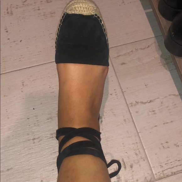 Black ankle wrap espadrille flat sandals - Picture 4 of 5